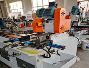 Máy cắt tự động sản xuất hàng loạt XS-425-NG-CNC