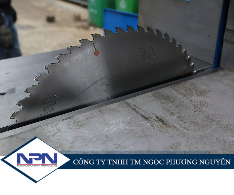 Máy cắt nhôm định hình - nhựa 1500 mm LXJ-1500