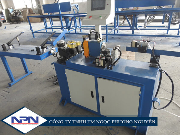 Máy cắt ống tự động hoàn toàn LK40/60 -CNC