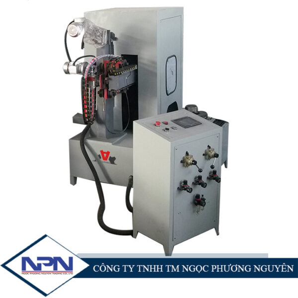 Máy đánh bóng sản phẩm dạng đĩa CNC ADV-608P