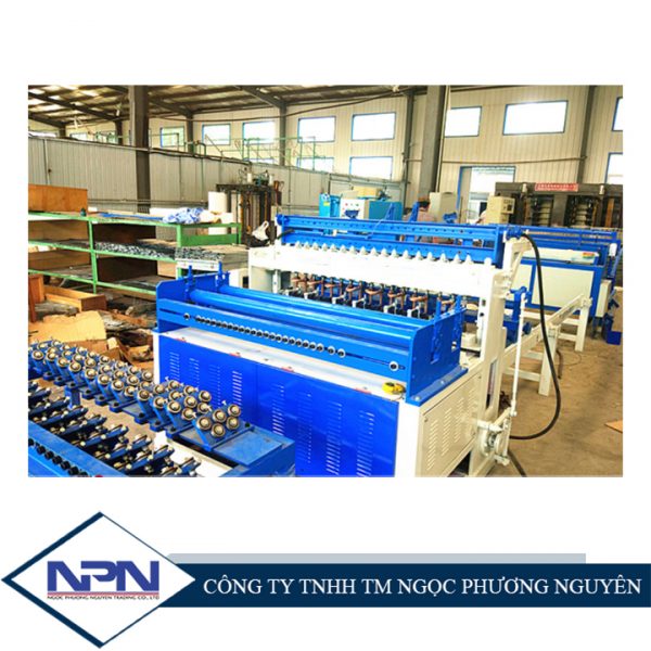 Máy hàn lưới CNC