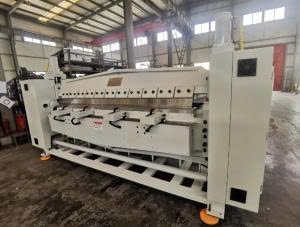 MÁY GẤP CNC TRUNG TÂM TYSH 2