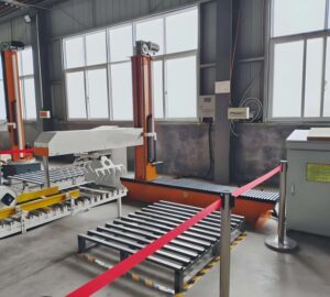 máy gắp bao 10–50kg lên pallet tự động