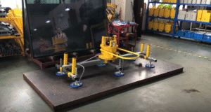 máy hút chân không nâng hạ công nghiệp 600kg